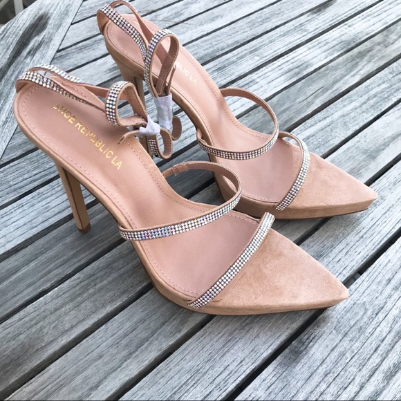 💎 TAN STRAPY SILVER RHINESTONE HIGH HEELS! - Picture 2 of 7